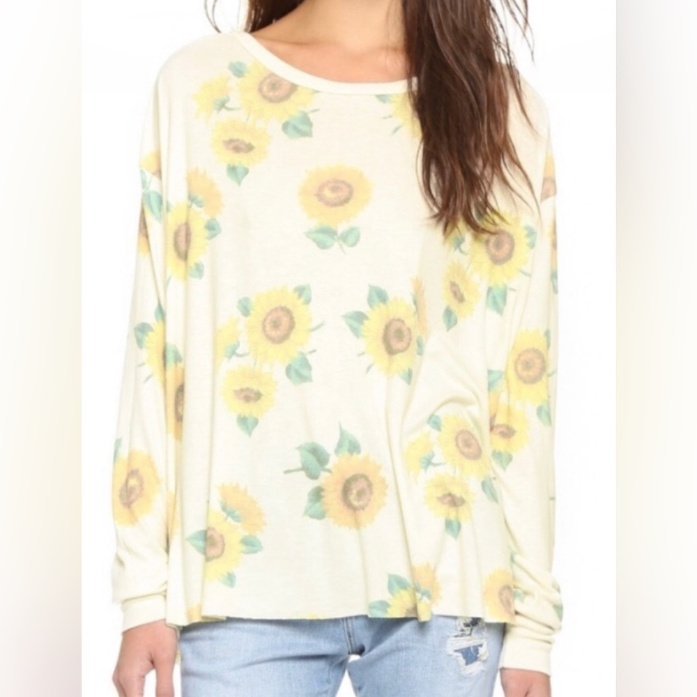 Wildfox | XS oversized Contempo Sunflower Long Sleeve Top